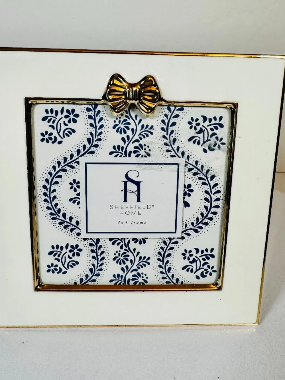 Sheffield Photo Frame White Enamel Square 5x5
